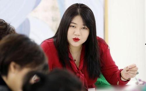 娱乐吃瓜酱一代人,揭秘网络时代下的青春记忆