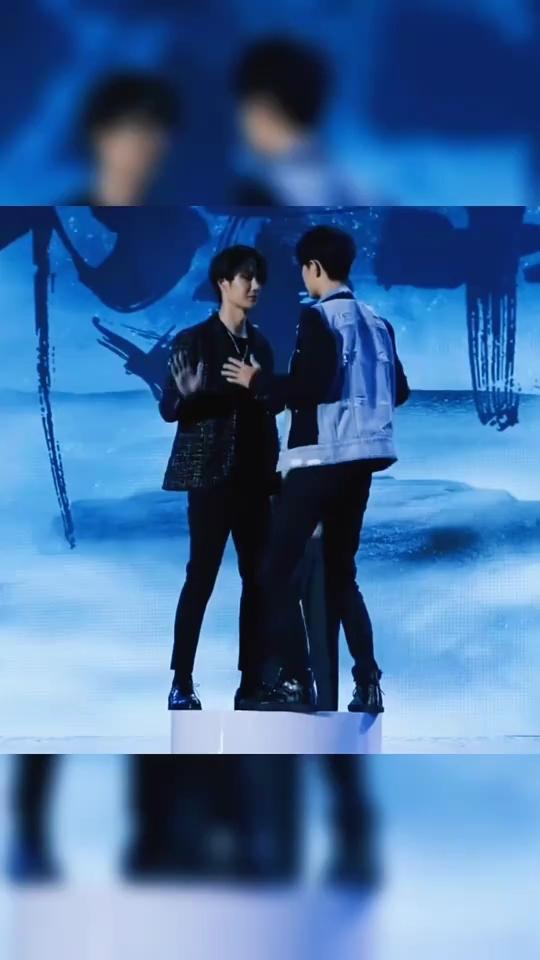 吃瓜表情包动态,吃瓜表情包的趣味解读