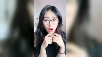 娱乐吃瓜酱男生恋爱脑,恋爱脑爆发!娱乐吃瓜酱男生揭秘恋爱中的甜蜜与疯狂